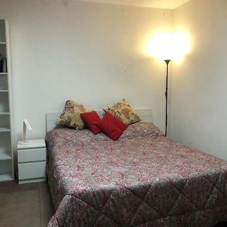 Arenada Private Rooms And Apartment Sud كالياري المظهر الخارجي الصورة